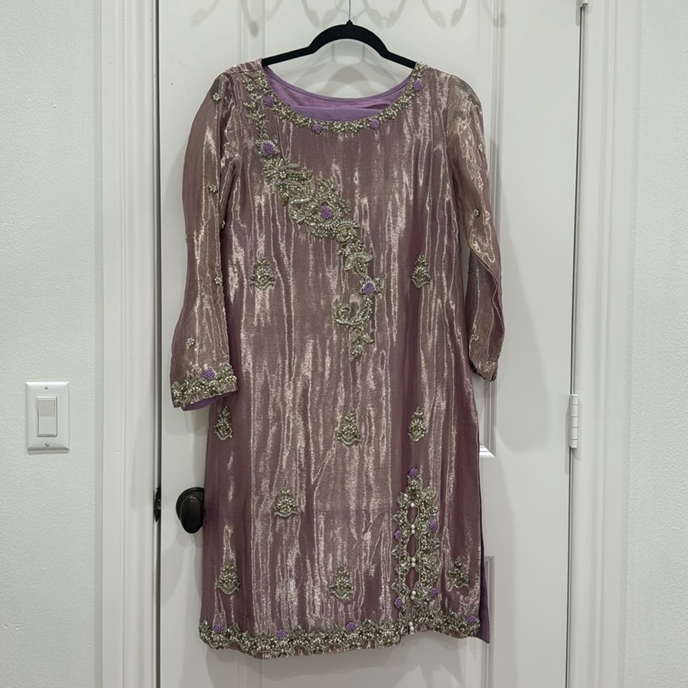 Stunning Noor ahsan customized outfit for sale. 3pc worn once.